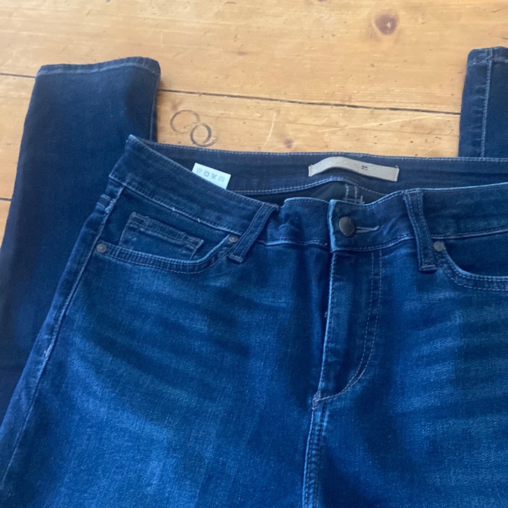 Pre loved Joes skinny jeans. Size 29